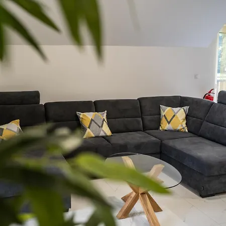 Apartmaji Ziva Apartman *