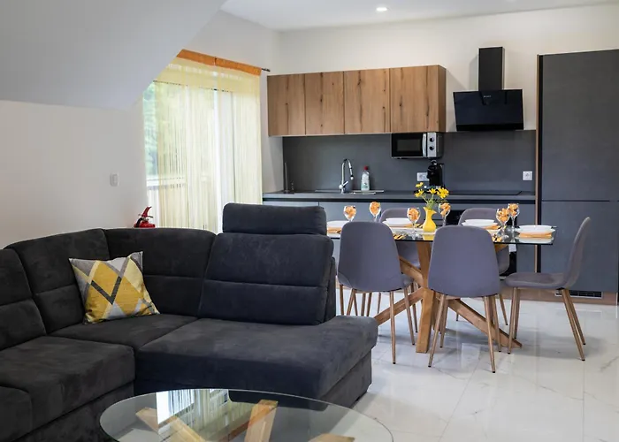 Apartmaji Ziva شقة غورنجا رادغونا